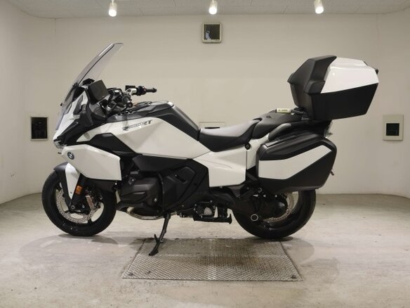 2026 BMW R 1300 RT, белый, 2707000 рублей
