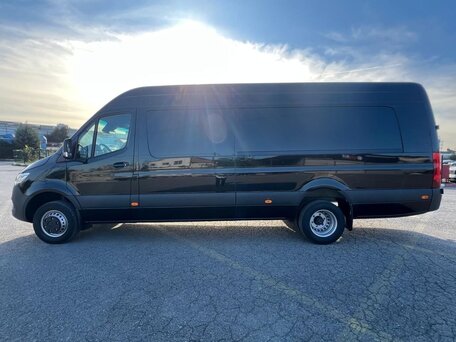 2025 Mercedes-Benz Sprinter, чёрный, 10800000 рублей, вид 3