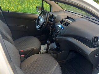 2013 Chevrolet Spark III, белый, 950000 рублей, вид 3