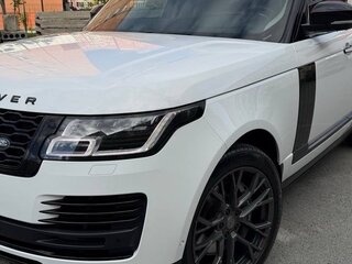 2018 Land Rover Range Rover IV Рестайлинг, белый, 9300000 рублей, вид 4