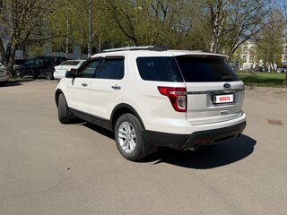 2012 Ford Explorer V, белый, 1990000 рублей, вид 4