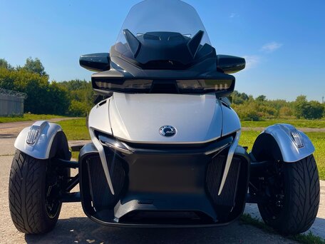 2023 BRP Can-Am Spyder, серый, 3030000 рублей, вид 2