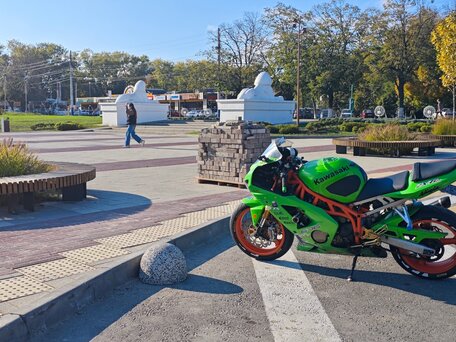 2003 Kawasaki ZX-6 Ninja, зелёный, 500000 рублей, вид 5