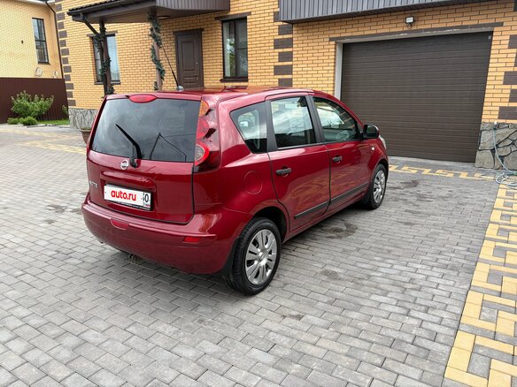 2012 Nissan Note I Рестайлинг, красный, 600000 рублей - вид 2