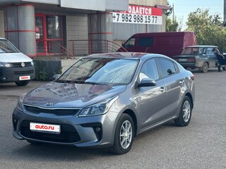 2017 Kia Rio IV, серый, 900000 рублей, вид 1