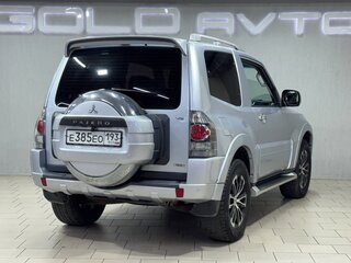 2008 Mitsubishi Pajero IV, серый, 1850000 рублей, вид 5