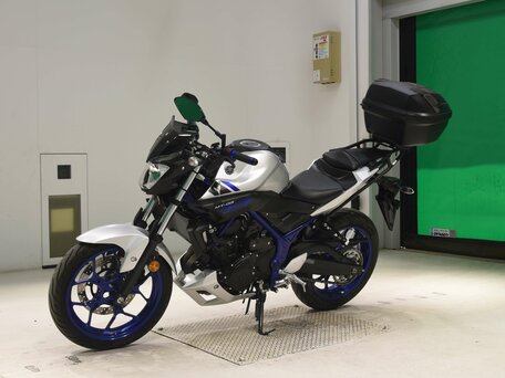 2015 Yamaha MT-03, серебристый, 440000 рублей, вид 3