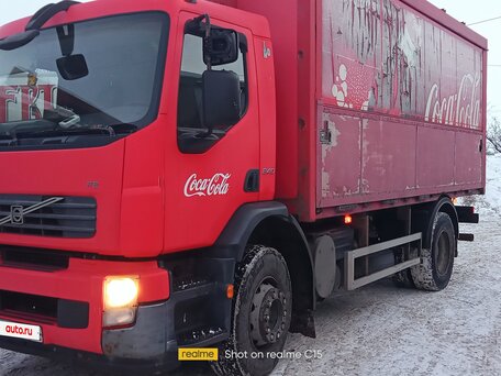 2007 Volvo FE, пурпурный, 2500000 рублей, вид 4
