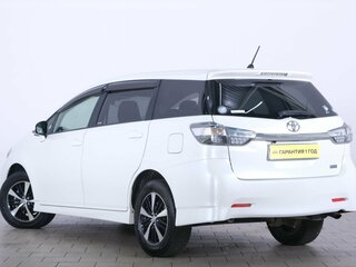 2017 Toyota Wish II Рестайлинг, белый, 1899000 рублей, вид 4