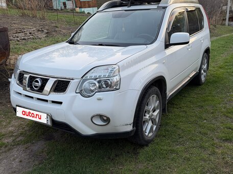 2013 Nissan X-Trail II Рестайлинг, белый, 1400000 рублей, вид 1