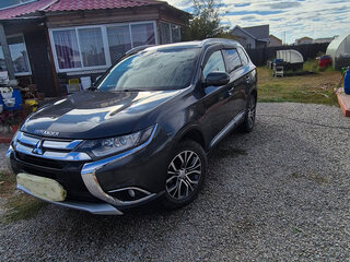 2016 Mitsubishi Outlander III Рестайлинг 2, серый, 1700000 рублей, вид 4