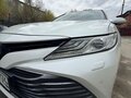 2019 Toyota Camry VIII (XV70), белый