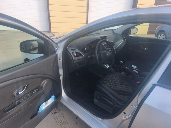 2014 Renault Fluence I Рестайлинг, серебристый, 800000 рублей - вид 7