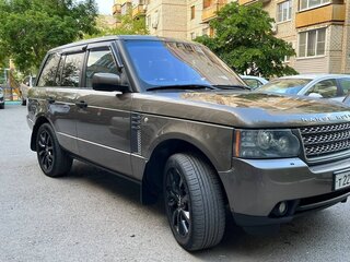 2010 Land Rover Range Rover III Рестайлинг 2, золотистый, 1900000 рублей, вид 2