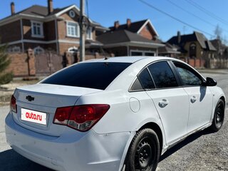 2010 Chevrolet Cruze I, белый, 370000 рублей, вид 4