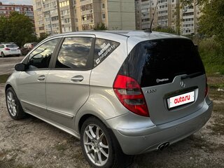 2008 Mercedes-Benz A-Класс 200 II (W169) Рестайлинг, серебристый, 900000 рублей, вид 4