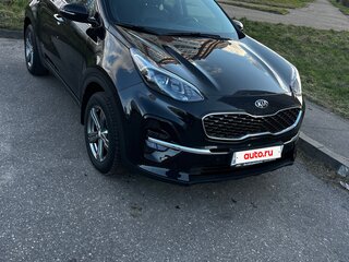 2020 Kia Sportage IV Рестайлинг, чёрный, 2100000 рублей, вид 2