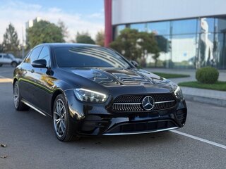 2020 Mercedes-Benz E-Класс 220 d V (W213, S213, C238) Рестайлинг, чёрный, 4250000 рублей, вид 1