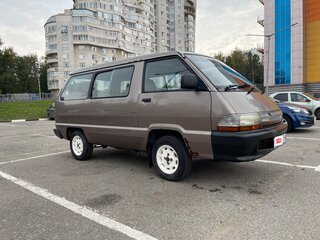 1989 Toyota Town Ace II Рестайлинг 2, коричневый, 250000 рублей, вид 3