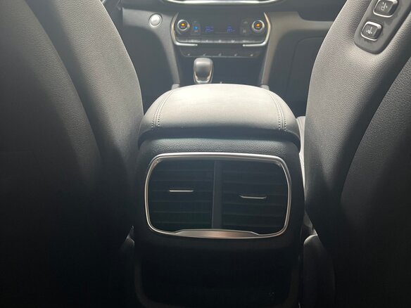 2019 Hyundai Santa Fe IV, серый, 4200000 рублей - вид 8