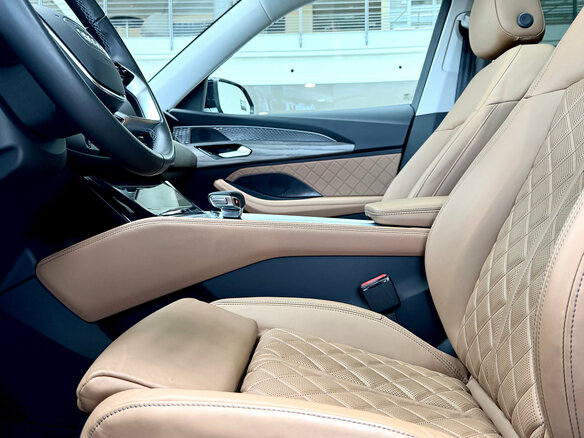 2023 Audi Q6 50 TFSI, чёрный, 6900000 рублей - вид 16
