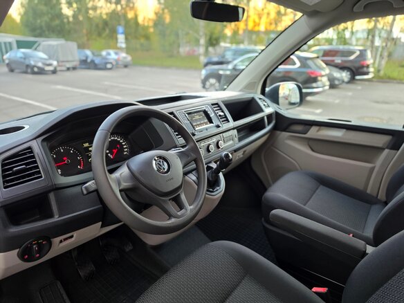 2015 Volkswagen Caravelle T6, коричневый - вид 13