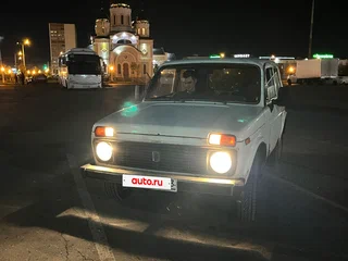 1996 Lada (ВАЗ) 2121 (4x4) I Рестайлинг, белый, 105000 рублей, вид 1