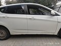 2011 Hyundai Solaris I, белый, 600000 рублей - вид 8
