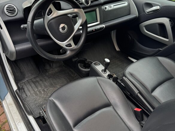 2013 Smart Fortwo II, голубой, 780000 рублей - вид 6