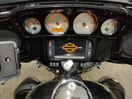 2014 Harley-Davidson Street Glide Special, чёрный, 1477000 рублей, вид 5