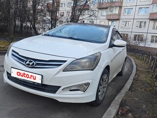 2015 Hyundai Solaris I Рестайлинг, белый, 495000 рублей, вид 4