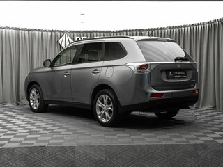 2012 Mitsubishi Outlander III, серый, 1295000 рублей, вид 4