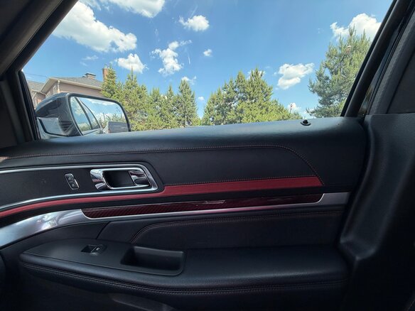 2018 Ford Explorer V Рестайлинг, чёрный, 3400000 рублей - вид 8