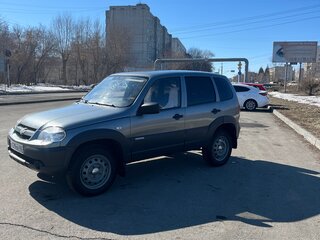 2012 Chevrolet Niva I Рестайлинг, серый, 430000 рублей, вид 4