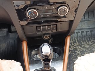 2019 Lada (ВАЗ) XRAY Cross I, золотистый, 1200000 рублей, вид 5