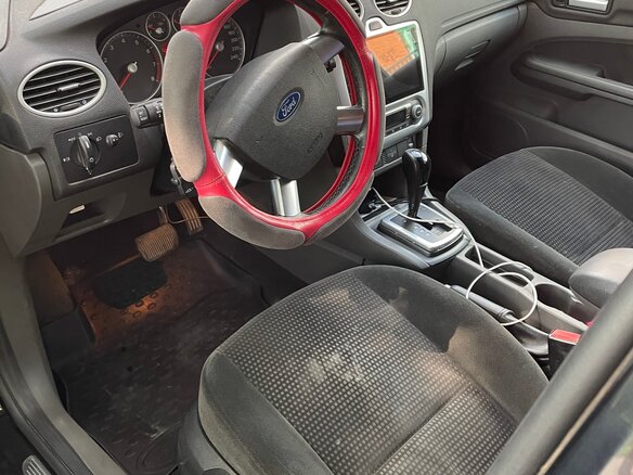 2007 Ford Focus II, чёрный, 295000 рублей - вид 9