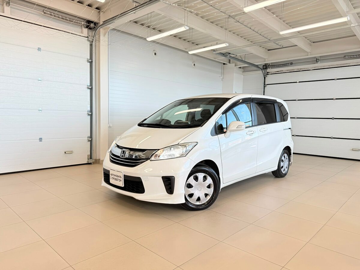 Открыть фотографии: Honda Freed I Рестайлинг 2
