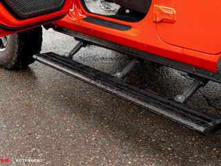 2025 Jeep Wrangler IV (JL) Рестайлинг, красный, 8290000 рублей, вид 4