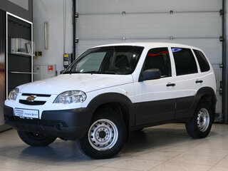 2019 Chevrolet Niva I Рестайлинг, белый, 699000 рублей, вид 3