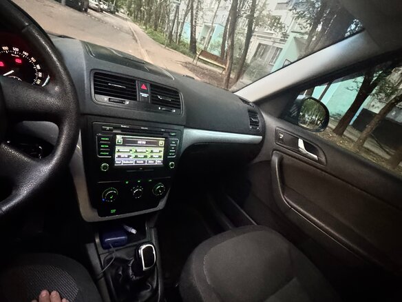 2011 Skoda Yeti I, серый - вид 6