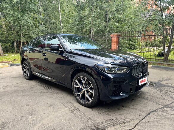 2022 BMW X6 30d III (G06), чёрный