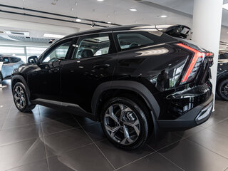 2026 Geely Atlas II, чёрный, 3449990 рублей, вид 3