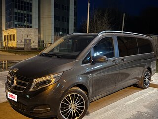2017 Mercedes-Benz V-Класс Extra Long 250 d экстра длинный III (W447), коричневый, 4450000 рублей, вид 1
