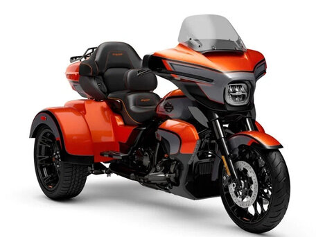 2026 Harley-Davidson CVO Tri Glide, оранжевый, 7950000 рублей, вид 3