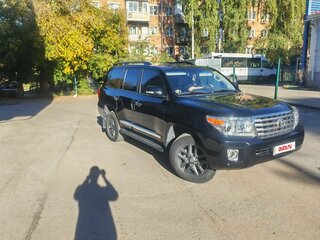 2012 Toyota Land Cruiser 200 Series Рестайлинг 1, чёрный, 4300000 рублей, вид 3