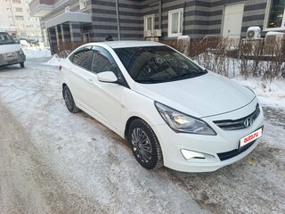 2016 Hyundai Solaris I Рестайлинг, белый, 1200000 рублей, вид 3