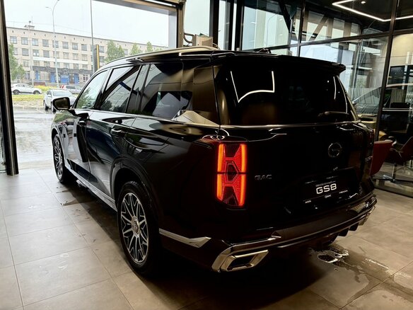 2026 GAC GS8 Dragon II, чёрный, 5349000 рублей - вид 3