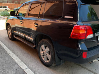 2014 Toyota Land Cruiser 200 Series Рестайлинг 1, чёрный, 3490000 рублей, вид 5