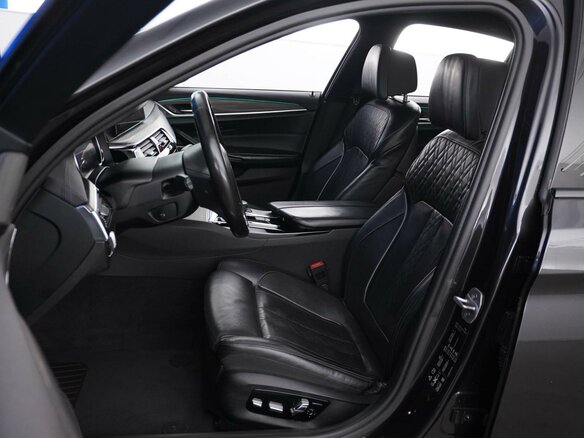 2017 BMW 5 серии 530d xDrive VII (G30/G31/G38), серый - вид 9
