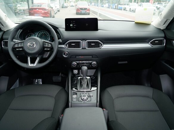 2025 Mazda CX-5 II Рестайлинг, белый, 2690000 рублей - вид 10